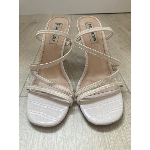 Steve Madden Cream Heeled Sandals, Size 6.5 - Picture 1 of 5